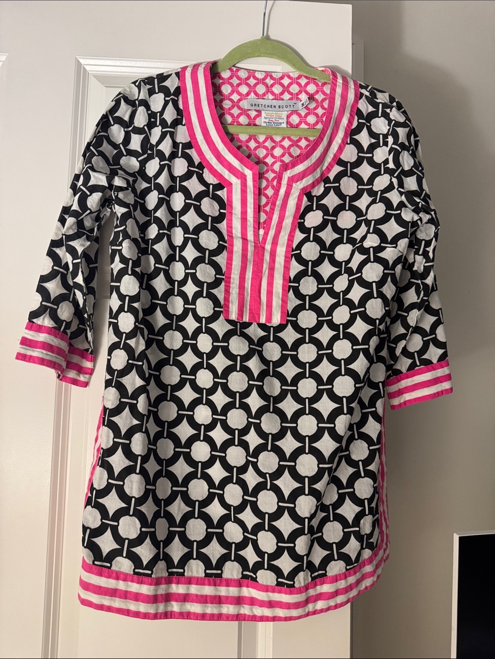 Gretchen Scott Designs Black White Geometric Tunic with Hot Pink Trim